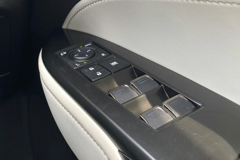 Lexus NX 450H Premium LL Pro Pan Roof Silver #24