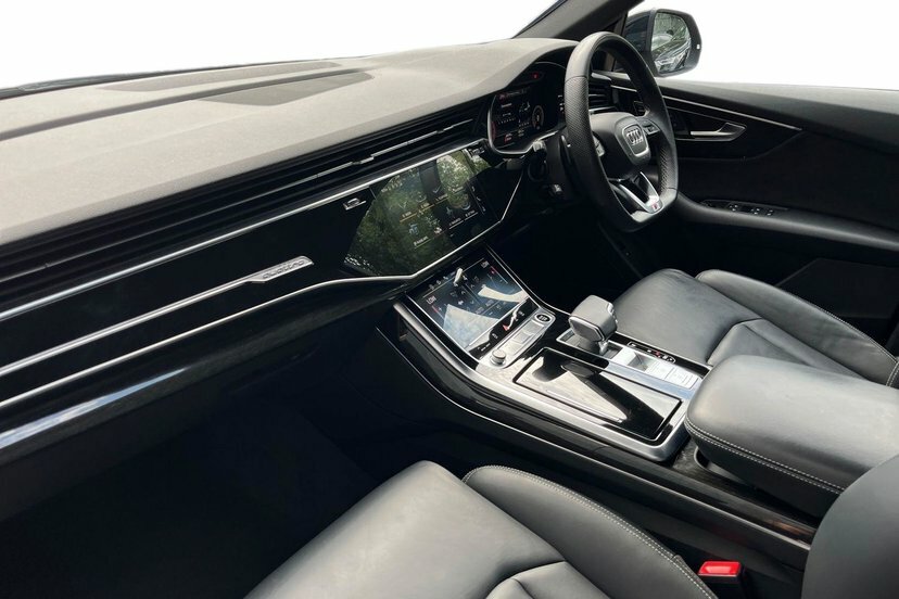 Audi Q8 3.0 Tfsi V6 55 Black Edition Suv Tiptro Grey #2