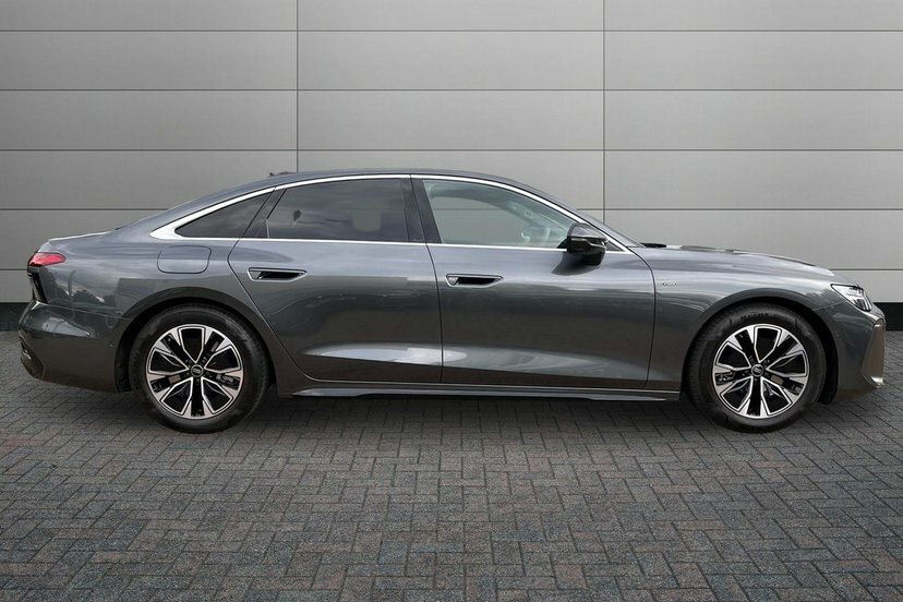 Audi A6 Saloon 2.0 E-hybrid 25.9Kwh S Line Saloon Plug Grey #4