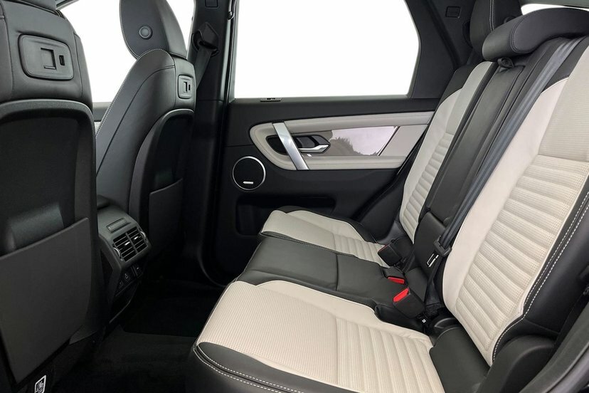 Land Rover Discovery Sport 2.0 D200 Mhev Metropolitan Suv 4Wd LV26YZU #4