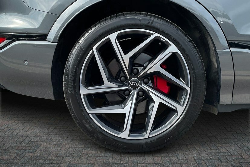 Audi Q6 E-Tron 100Kwh Edition 1 Suv Quattro 38 Grey #5