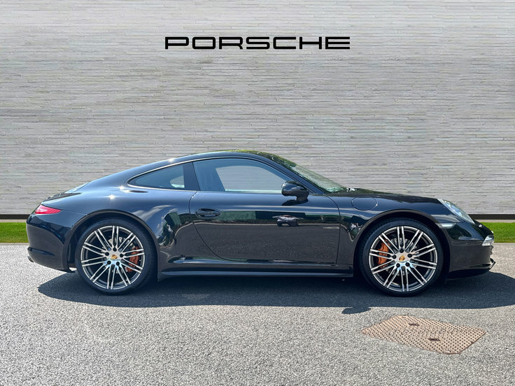 Porsche 911 3.4 991 Carrera 4 Black Edition Coupe P Black #3