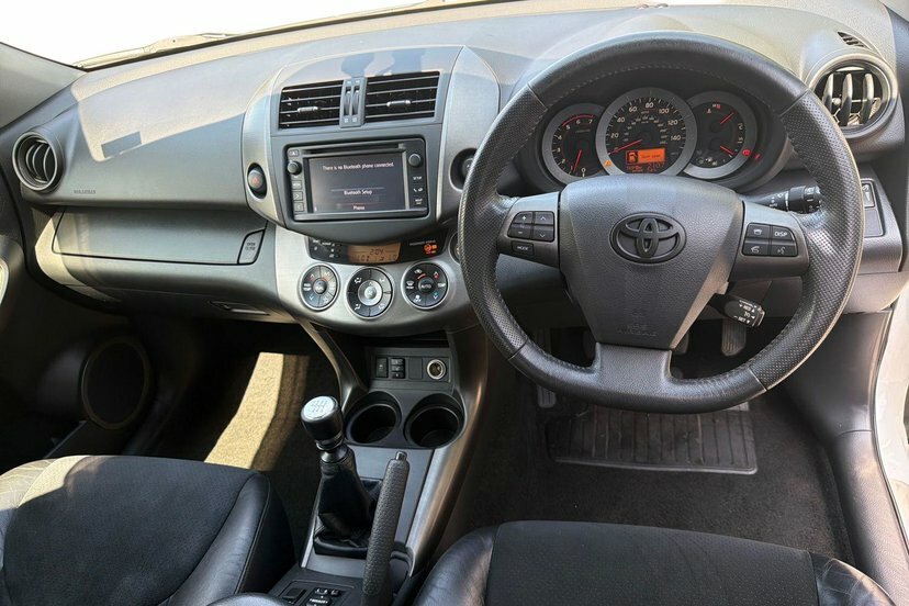 Toyota Rav 4 2.2 D-4d Xt-r Suv 4Wd Euro 5 15 White #5