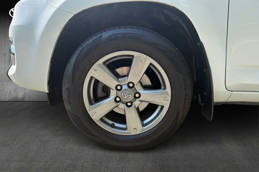 Toyota Rav 4 D-4d Xt-r Awd Grey #18