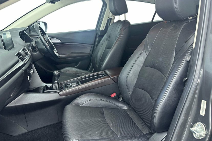 Mazda 3 2.0 Skyactiv-g Sport Nav Hatchback Manu Grey #2
