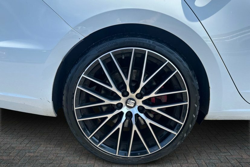 Seat Leon 2.0 Tsi Cupra 280 Sport Tourer Dsg 280 White #5