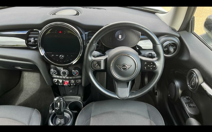 Mini Hatch 3-Door Hatch Cooper Classic White #5