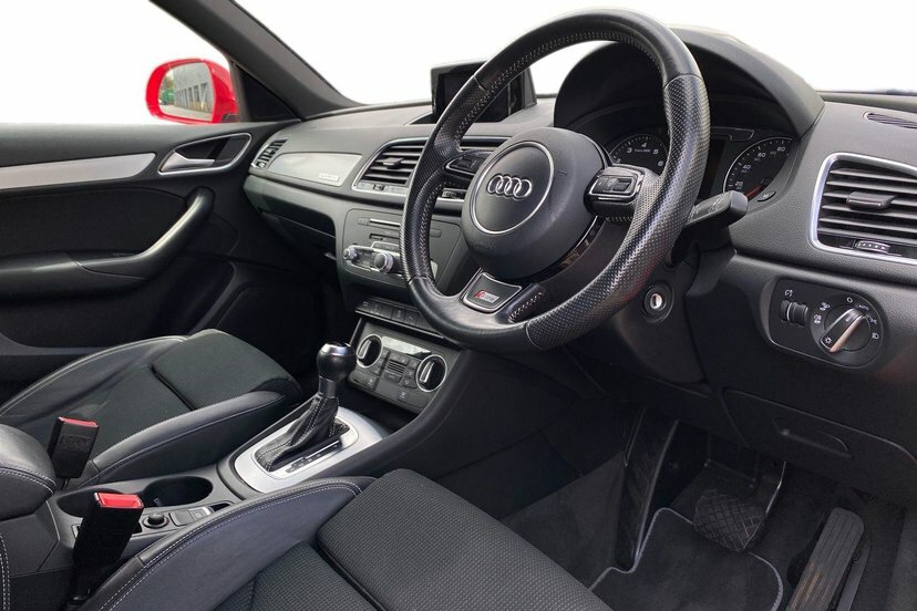 Audi Q3 2.0 Tfsi S Line Edition Suv S Tronic Qu Red #6