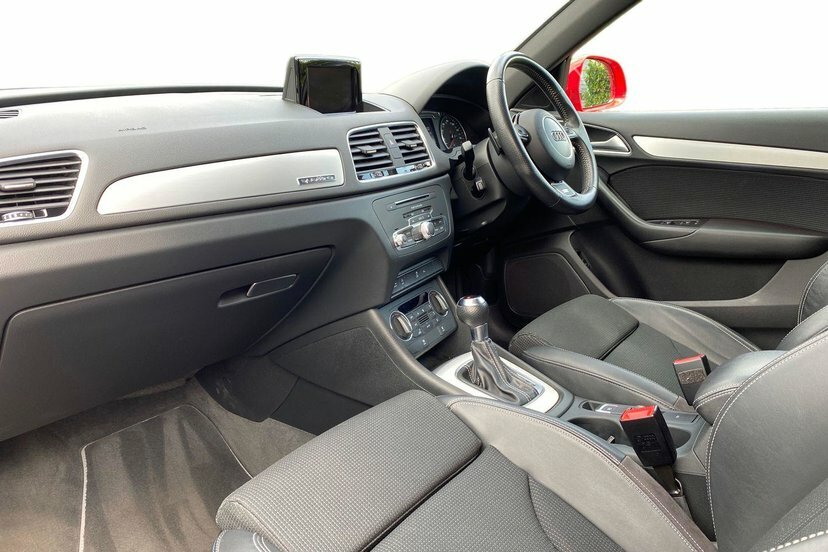 Audi Q3 2.0 Tfsi S Line Edition Suv S Tronic Qu Red #2