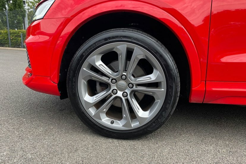Audi Q3 1.4T Fsi S Line Edition S Tronic White #54