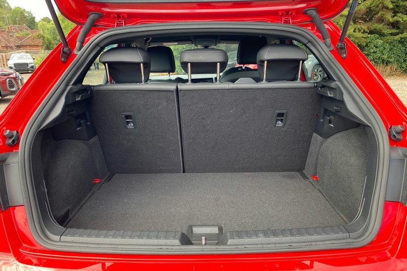Audi A1 30 Tfsi Citycarver Red #12