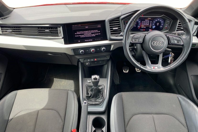 Audi A1 30 Tfsi Citycarver Red #9