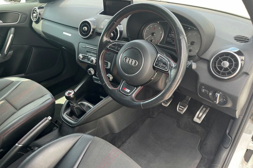 Audi S1 2.0 Tfsi Sportback Quattro 231 White #6