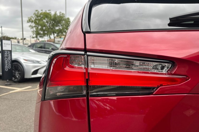 Lexus NX 300H 2.5 Sport Cvt Grey #43