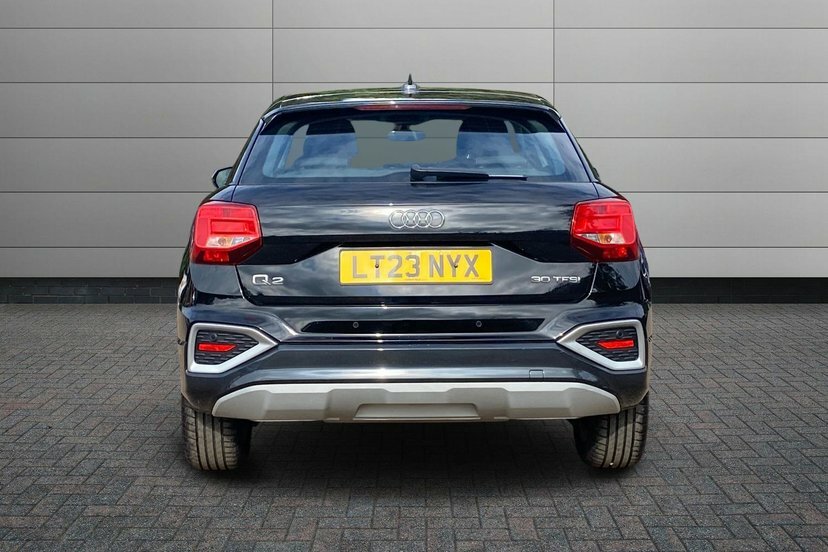 Audi Q2 35 Tfsi Black Edition S Tronic Black #11