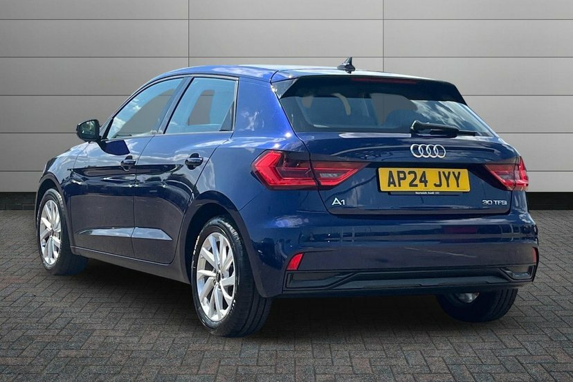 Audi A1 1.0 Tfsi 30 Sport Sportback 116 Blue #3