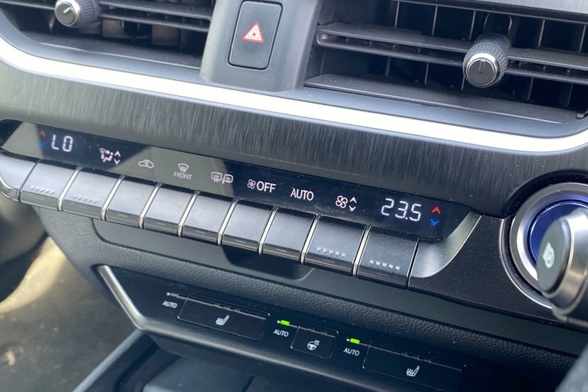 Lexus UX F-sport Premium Plus Grey #27