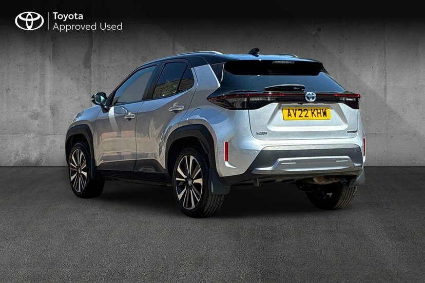 Toyota Yaris Cross 1.5 Vvt-h Premiere Edition Suv Hybrid E Silver #4