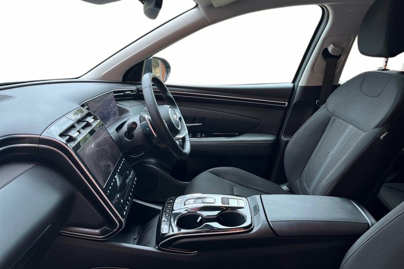 Hyundai Tucson Se Connect Grey #2