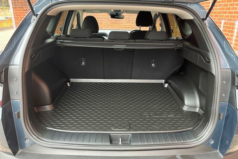 Hyundai Tucson Se Connect Grey #9
