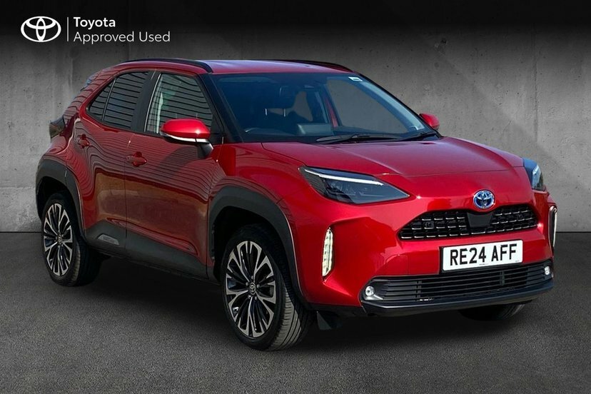 Toyota Yaris Cross 1.5 Vvt-h Excel Suv Hybrid E-cvt Awd 1 Red