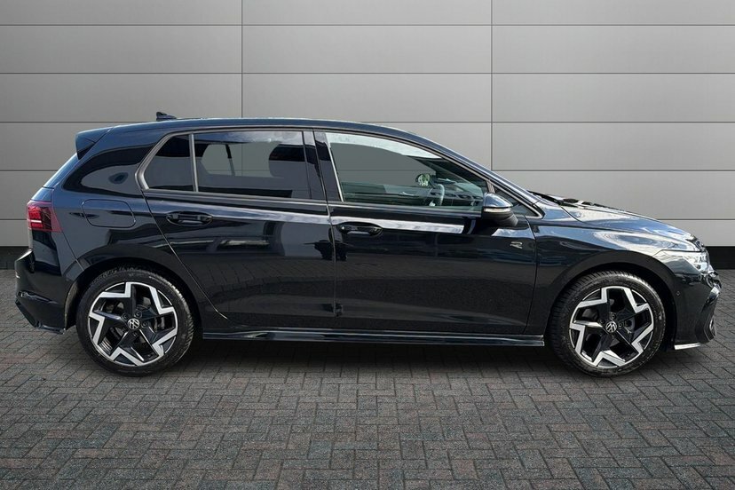 Volkswagen Golf 1.5 Tsi R-line Hatchback 150 Ps KP25YPR Black #4