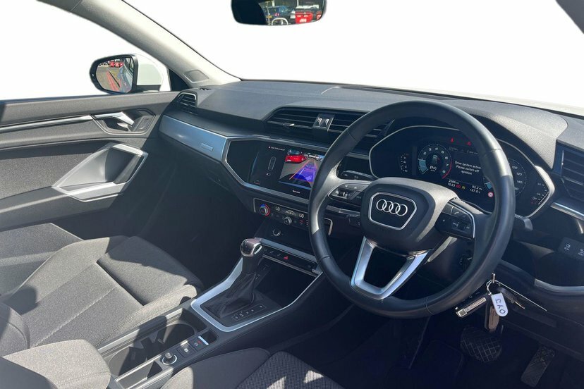 Audi Q3 1.5 Tfsi Cod 35 Sport Sportback S Troni White #6