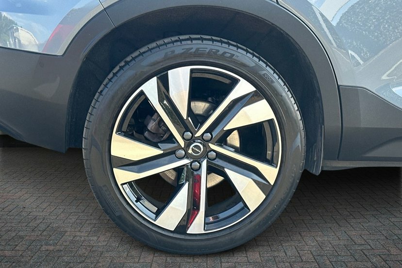 Volvo XC40 2.0 B4 Mhev Ultimate Suv Hybrid Dct Aut Grey #5
