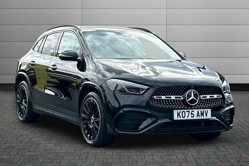 Mercedes-Benz GLA Class 2.0 Gla220d Amg Line Premium Plus Suv Black