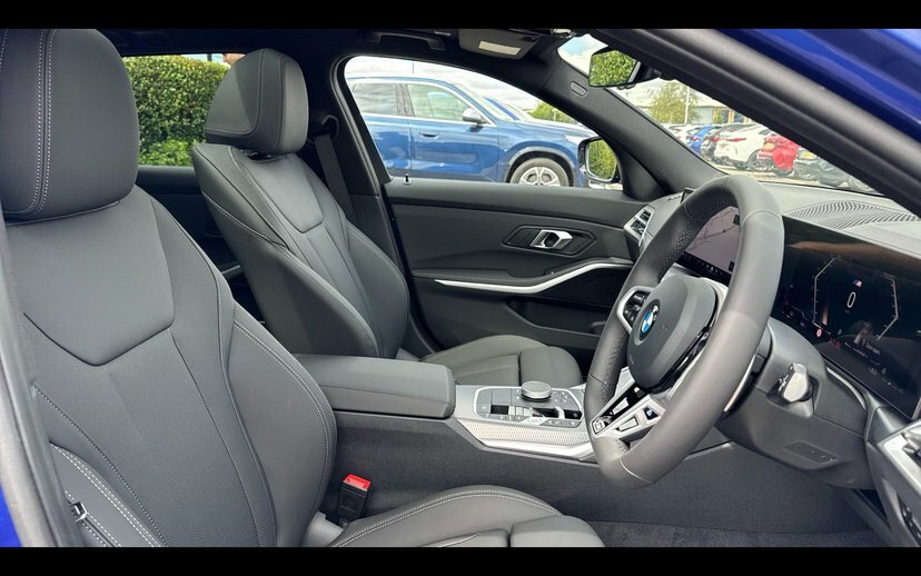 BMW 3 Series 320I M Sport Step 2026 White #11