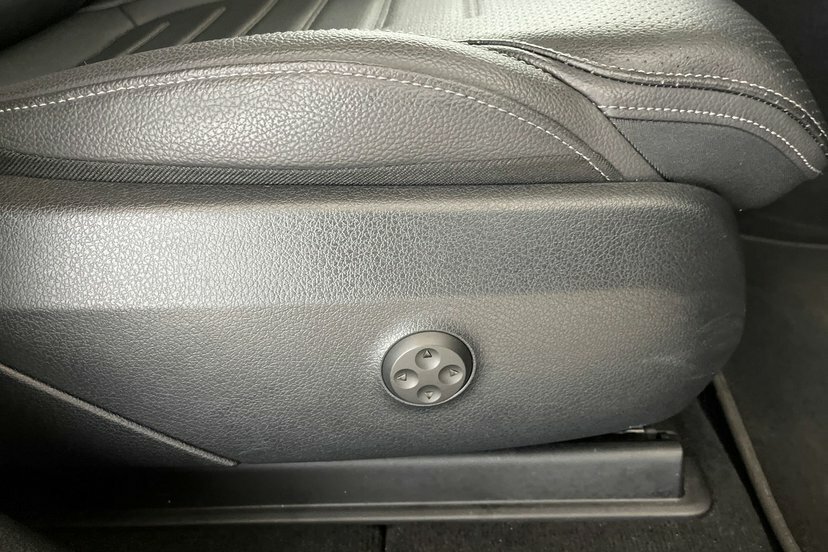 Mercedes-Benz GLC Class Glc 300 D 4Matic Amg Line Premium Plus  #35