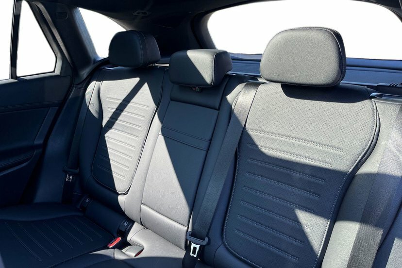 Mercedes-Benz GLC Class Glc 300 Amg Ln Prm D Mhe Grey #9