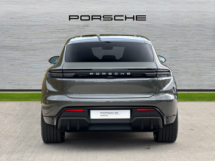 Porsche Macan 100Kwh 4 Suv 4Wd 408 Ps HS26CYO Green #4