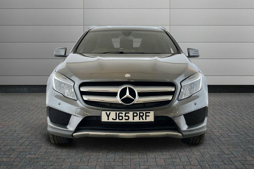 Mercedes-Benz GLA Class 220 Cdi 4Matic Amg Line Red #7