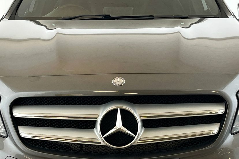 Mercedes-Benz GLA Class 220 Cdi 4Matic Amg Line Red #35