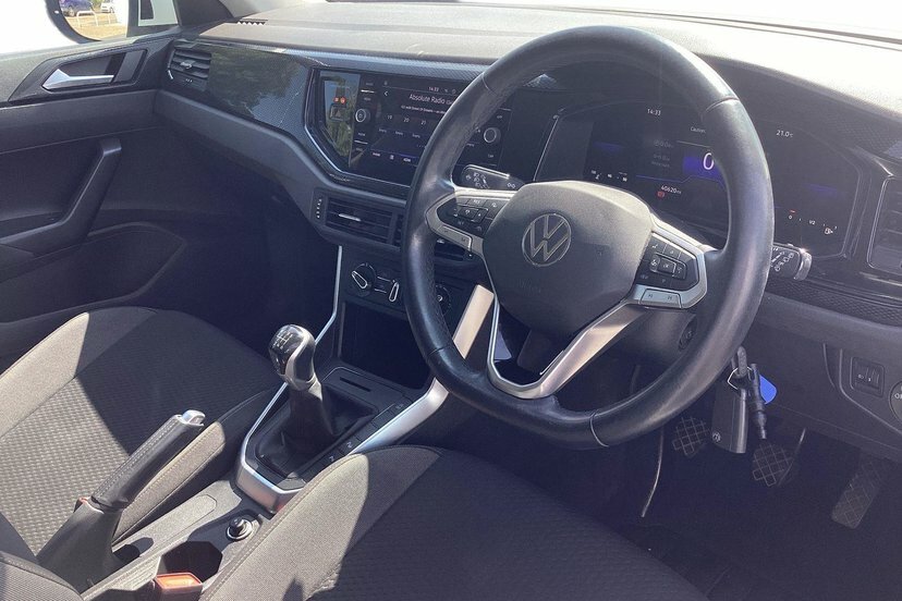 Volkswagen Taigo 1.0 Tsi Life Suv 110 Ps White #6