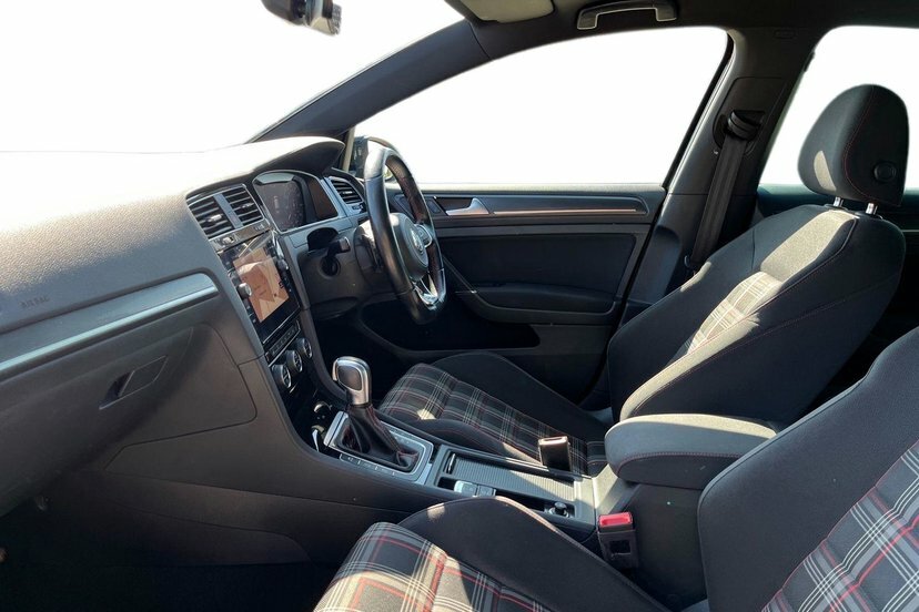 Volkswagen Golf 2.0 Tsi Gti Performance Dsg RK20OCP #2