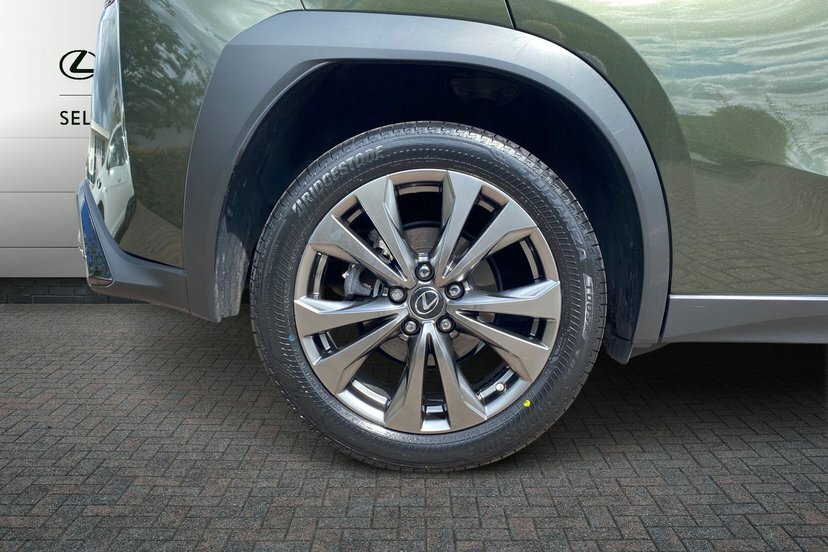Lexus UX 2.0 250H F Sport Design Suv Hybrid E-cv  #5