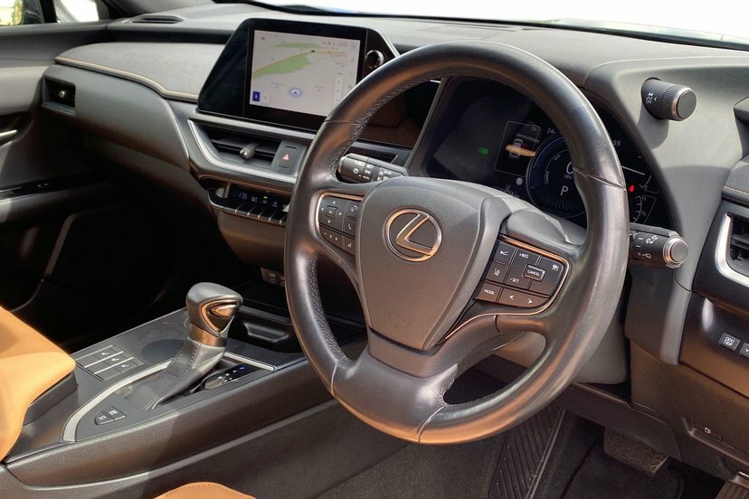Lexus UX 2.0 250H F Sport Design Suv Hybrid E-cv  #6