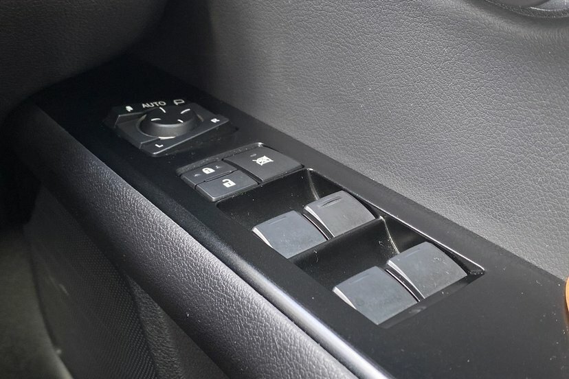 Lexus UX 2L F Sport Design Grey #18