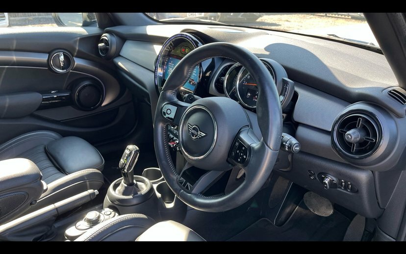 Mini Hatch 5-Door Hatch Cooper S Exclusive Blue #6