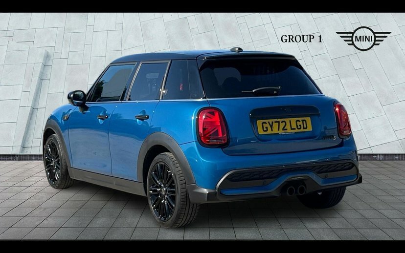 Mini Hatch 5-Door Hatch Cooper S Exclusive Blue #2