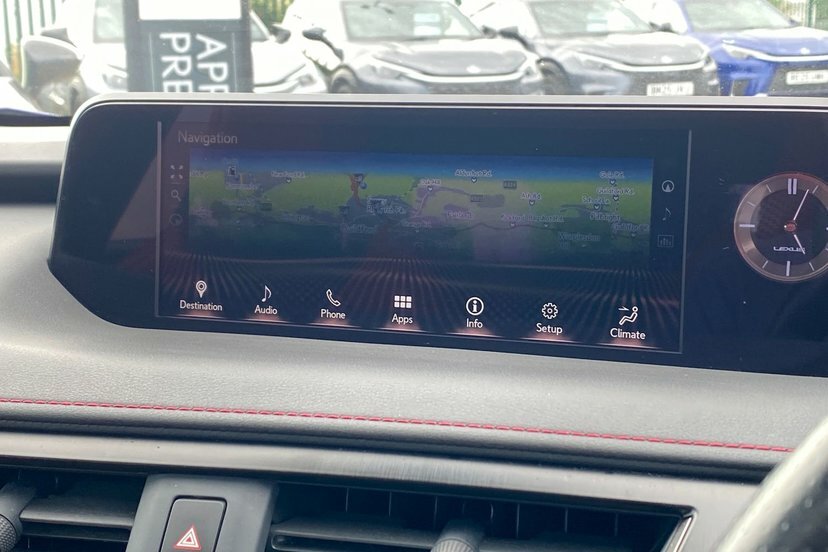Lexus UX 2.0 Takumi E-cvt Euro 6 Ss Silver #31