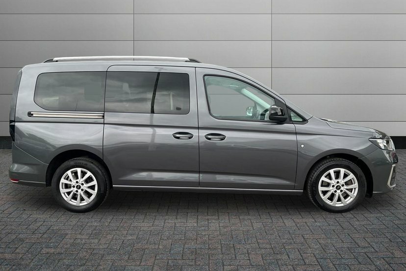 Ford Grand Tourneo Connect 2.0 Ecoblue Titanium Mpv Dct 122 Ps Grey #5