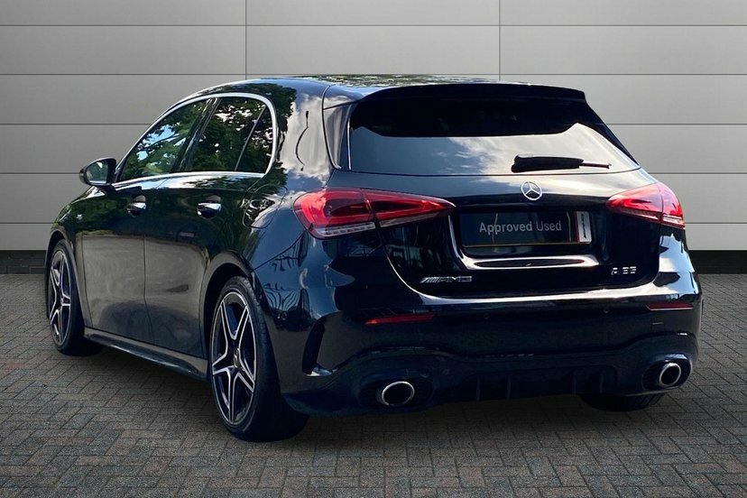 Mercedes-Benz A Class A35 Amg Premium Plus KR69OYE Black #2