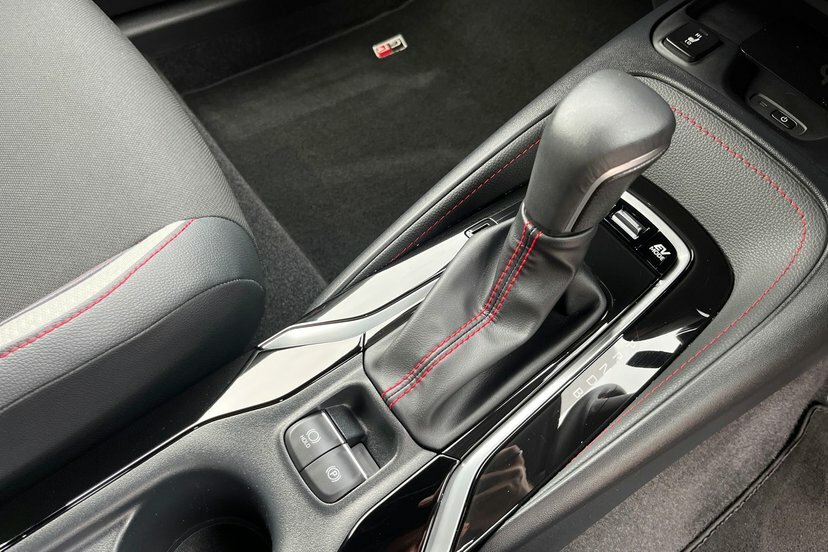 Toyota Corolla Gr Sport Black #8