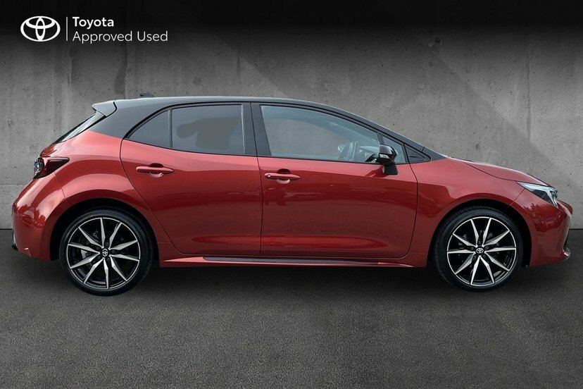 Toyota Corolla 1.8 Vvt-h Gr Sport Hatchback Hybrid Cvt Black #4