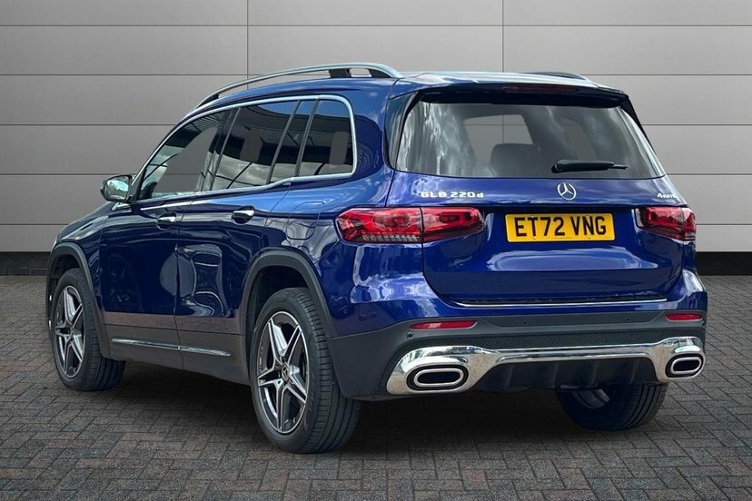 Mercedes-Benz GLB Class Glb220d Amg Line Premium Blue #2
