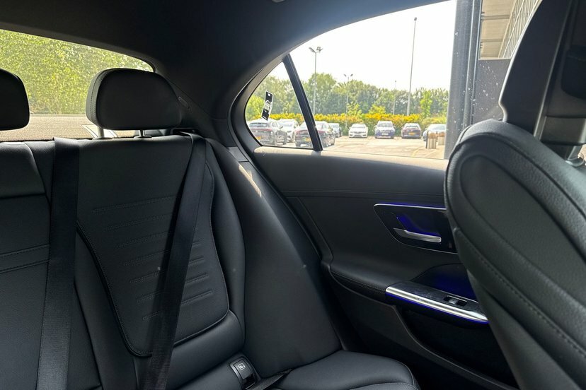 Mercedes-Benz C Class C 300 Amg Line Prem D M Black #37