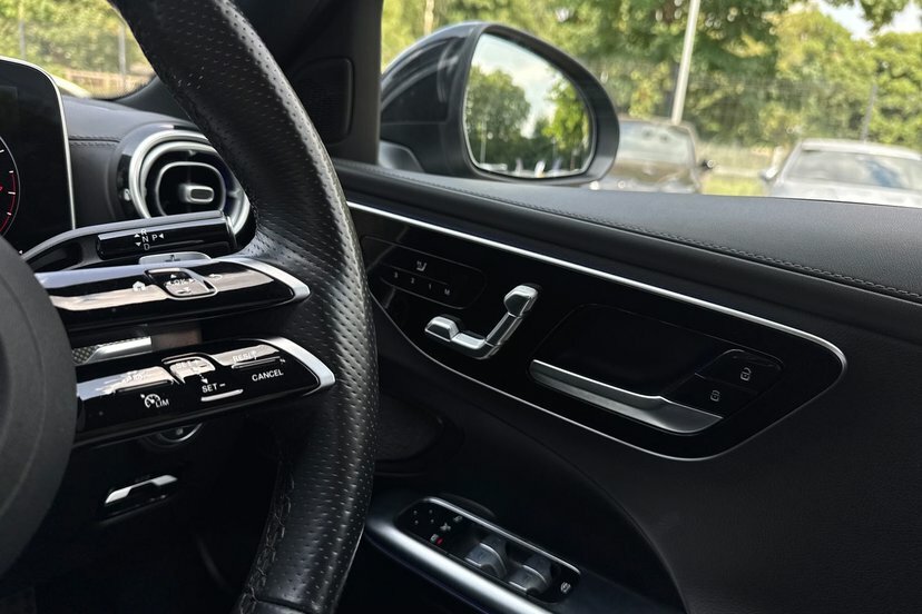 Mercedes-Benz C Class C 300 Amg Line Prem D M Black #32